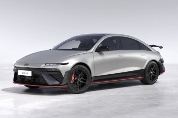 N Performance SUN 84 kWh 650 KM 4WD 2025